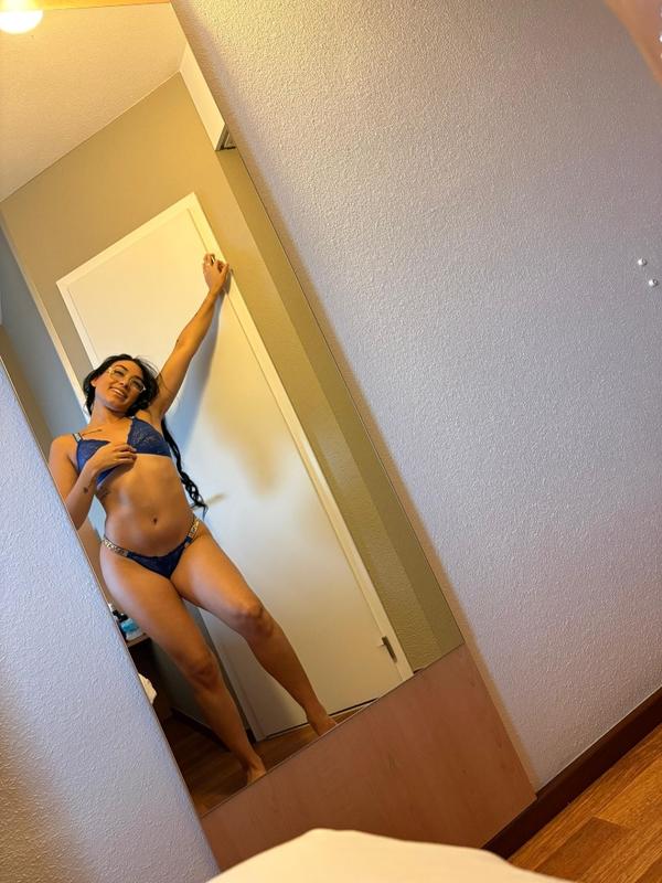 Julieta - Escort in Bussigny
