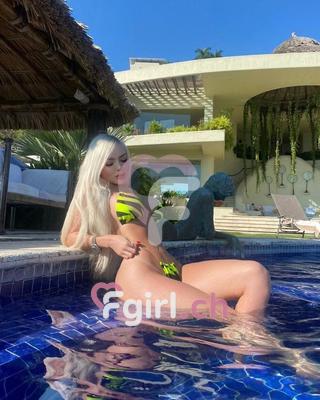 Julietha - Escort in Clarens
