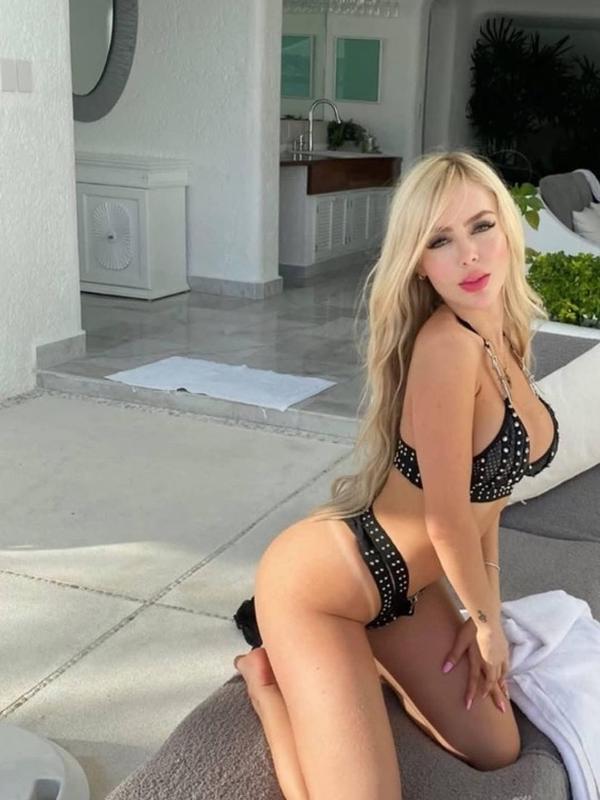 Julietha - Escort in Clarens
