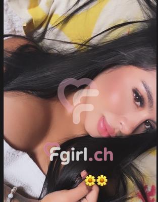July - Escort in Montreux
