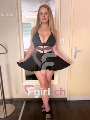 Justine - Escort in Genf
