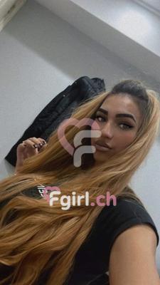 Kaile - Erotische Masseurin in Neuenburg