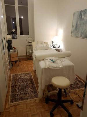 Kandy Massage - Massaggiatrice erotica a Neuchâtel
