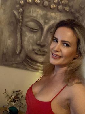 Karen - Masajista erótica en Sion
