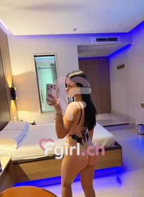 Karen - Escort à Plainpalais
