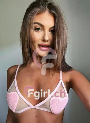 Karina - Escort in Geneva