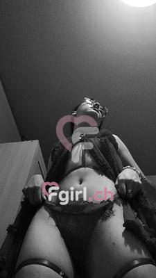 Karina - Escort à Lausanne
