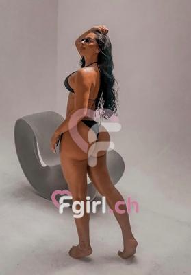 Karina - Escort en Lausanne
