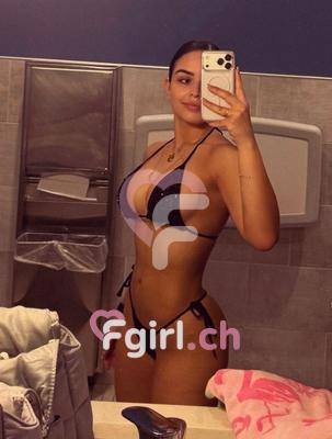 Karina - Escort en Lausanne