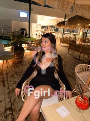Karina - Escort in Carouge
