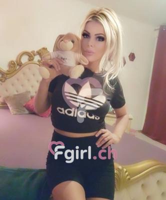Karina - Escort a Montreux
