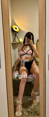 Karla - Escort in Nyon
