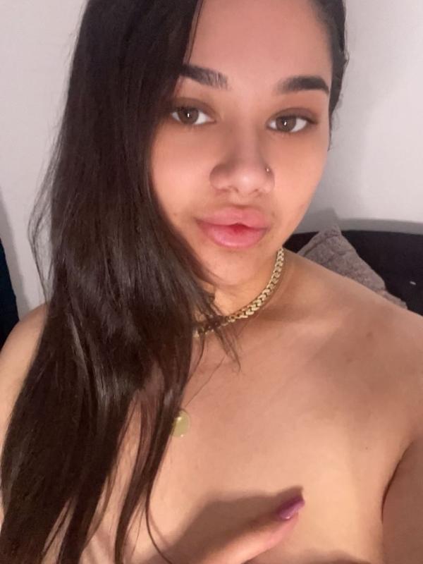Karla - Escort à Lausanne
