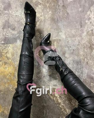 Karla Maestra - BDSM-Domina in Nyon
