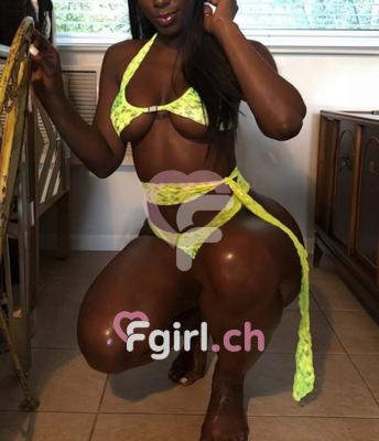 Karlaa - Escort à Genève

