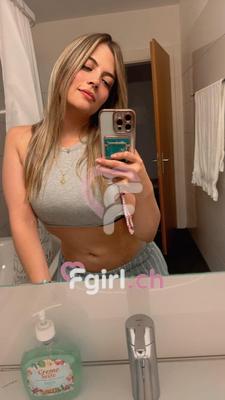 Karol - Escort a Thônex
