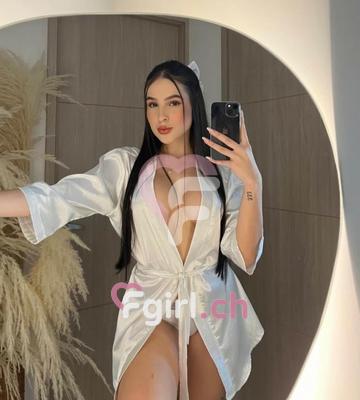 Karol - Escort in Eaux-vives
