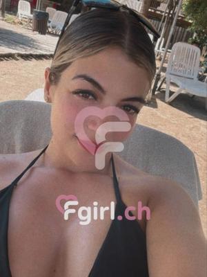 Karol - Escort in Monthey
