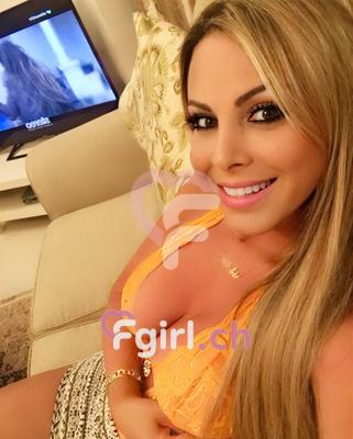Karolina - Escort à Lausanne