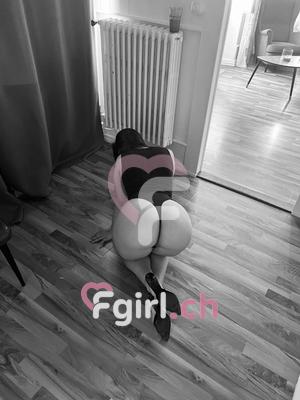 Katarena - Escort in Neuenburg
