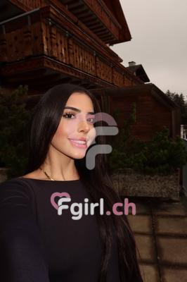Katarina - Escort a Crans-Montana