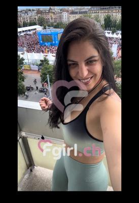 Katia - Escort in Genf

