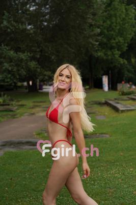 Katie - Escort à Eaux-vives
