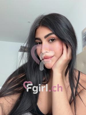 Katya - Escort in Neuenburg