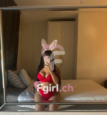 Kelly - Escort in Monthey
