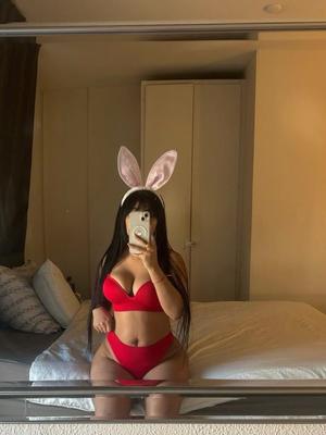 Kelly - Escort in Monthey
