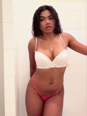 Kelly - Escort in Plainpalais
