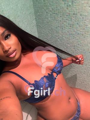 Kendall - Escort in Lausanne
