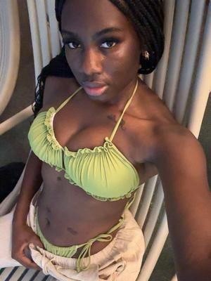 Kenya - Escort in Monthey
