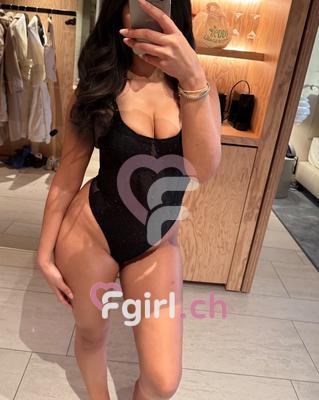 Kenza - Escort à Martigny

