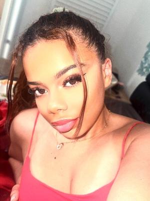 Kenza - Escort en La Chaux-de-Fonds
