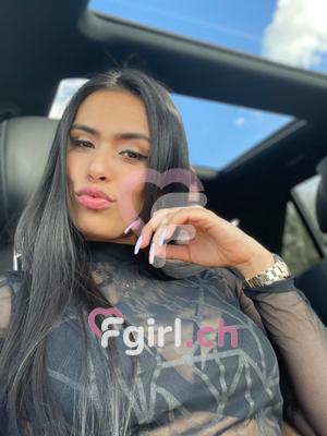 Kenza - Escort a Martigny