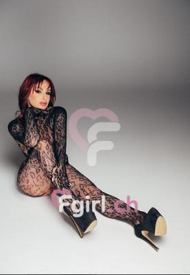 Kerry Raven - Escort à Zürich
