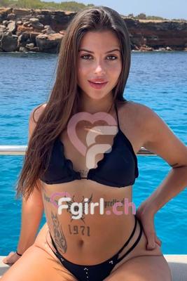 Khloe - Escort en Genève
