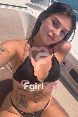 Khloe - Escort en Genève