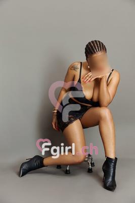 Kiana - Escort in Montreux
