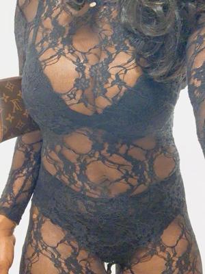 Kiana - Escort in Montreux
