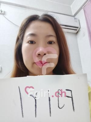 Kiki - Escort en Fribourg