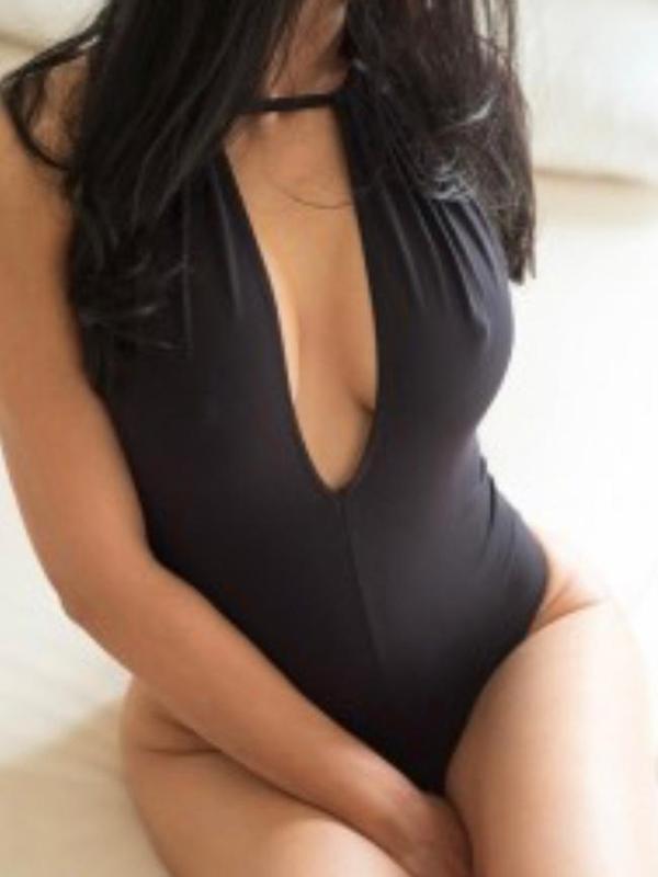 Karma - Erotische Masseurin in Lausanne
