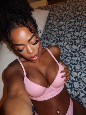 Kimberly - Escort in Eaux-vives
