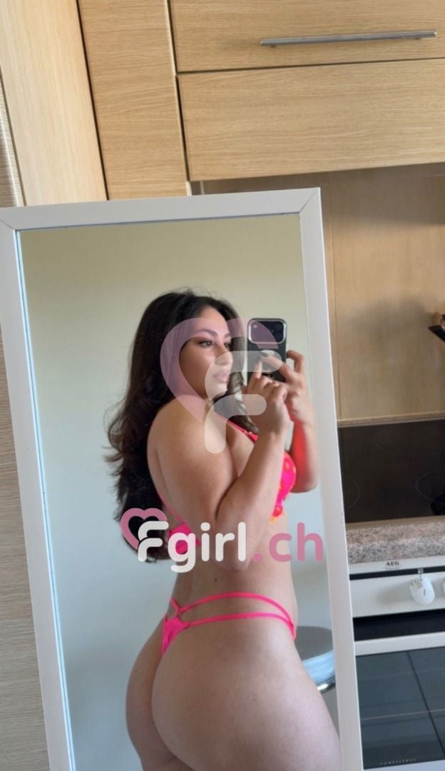 Kimberly – Lausanne photo 3