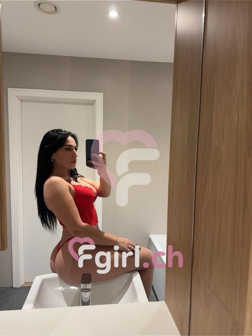 Kimberly – Lausanne photo 5