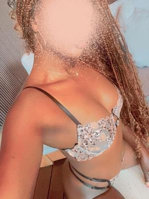 Kimya - Escort à Berne

