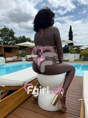 Kimya - Escort à Berne
