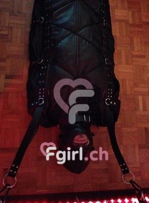 Kinky Witchy - BDSM-Domina in Lausanne
