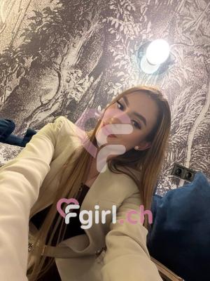 Kris - Escort à Genève